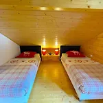 Confort 'le Grand Pre', Terrain Cloture, Garage Жерарме